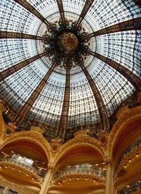 Galeries Lafayette, à 3 minutes à pied de 1er Etage Opera